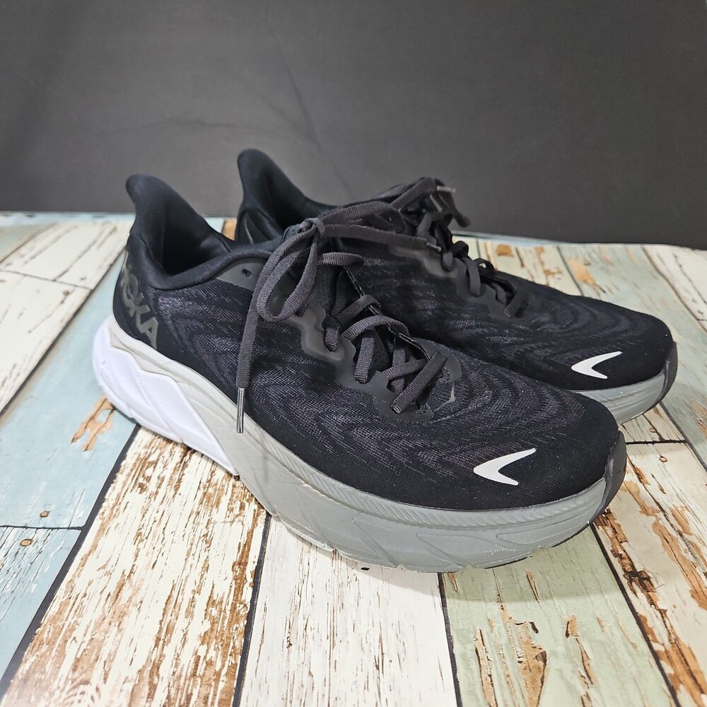 Hoka One One Arahi 6 Black White Mens Running Shoes Sneakers Size 9 D